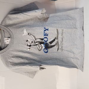 NWT Walt Disney World Goofy unisex tshirt sz S